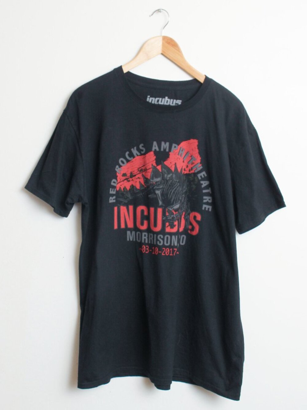 Incubus Shirt Mens XL Black Red Rocks Colorodo 2017 Band Tee